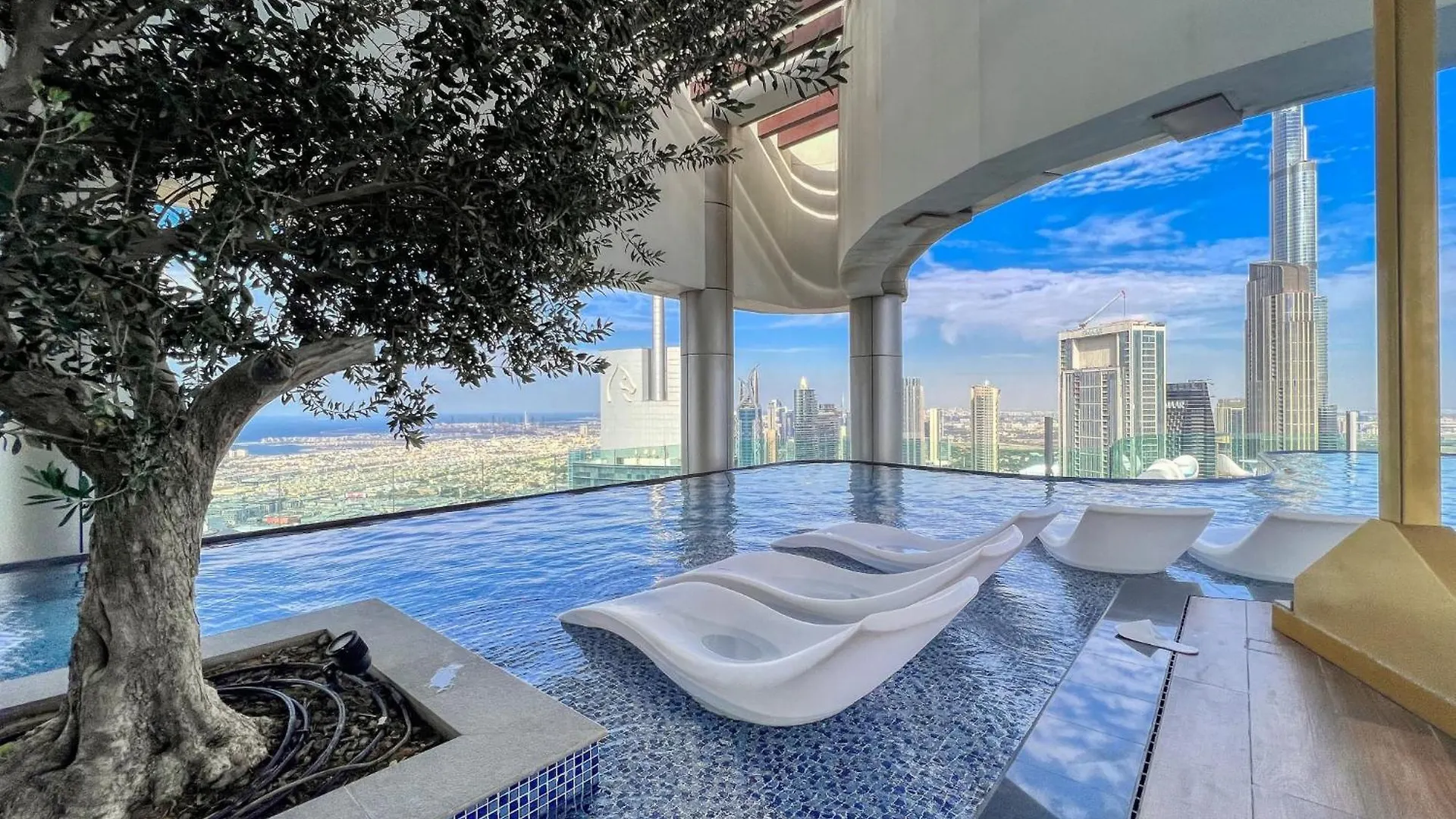 Luxe 2Br With Burj Khalifa View & Infinity Pool Apartment Dubai
