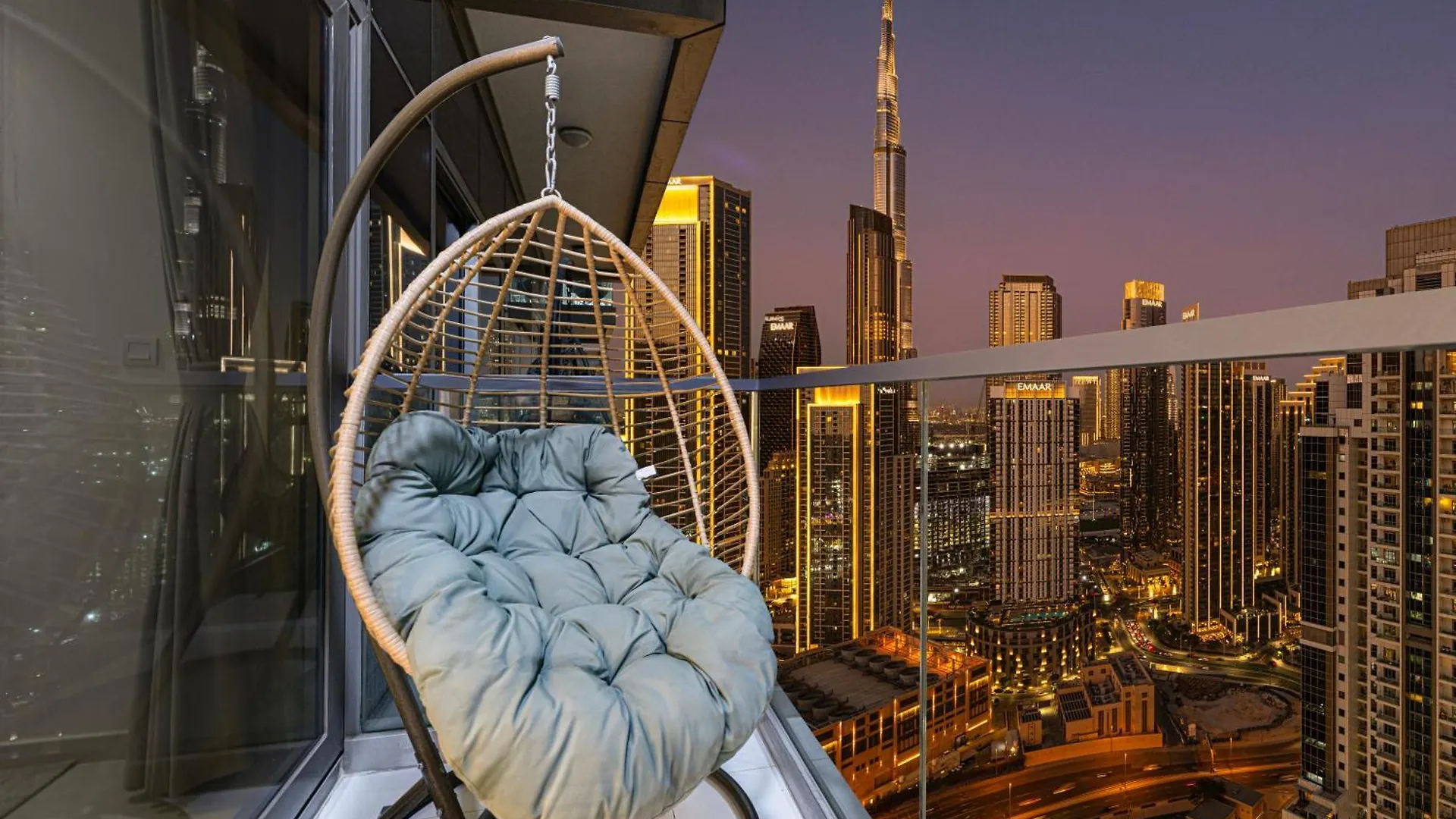 Luxe 2Br With Burj Khalifa View & Infinity Pool Apartment Dubai