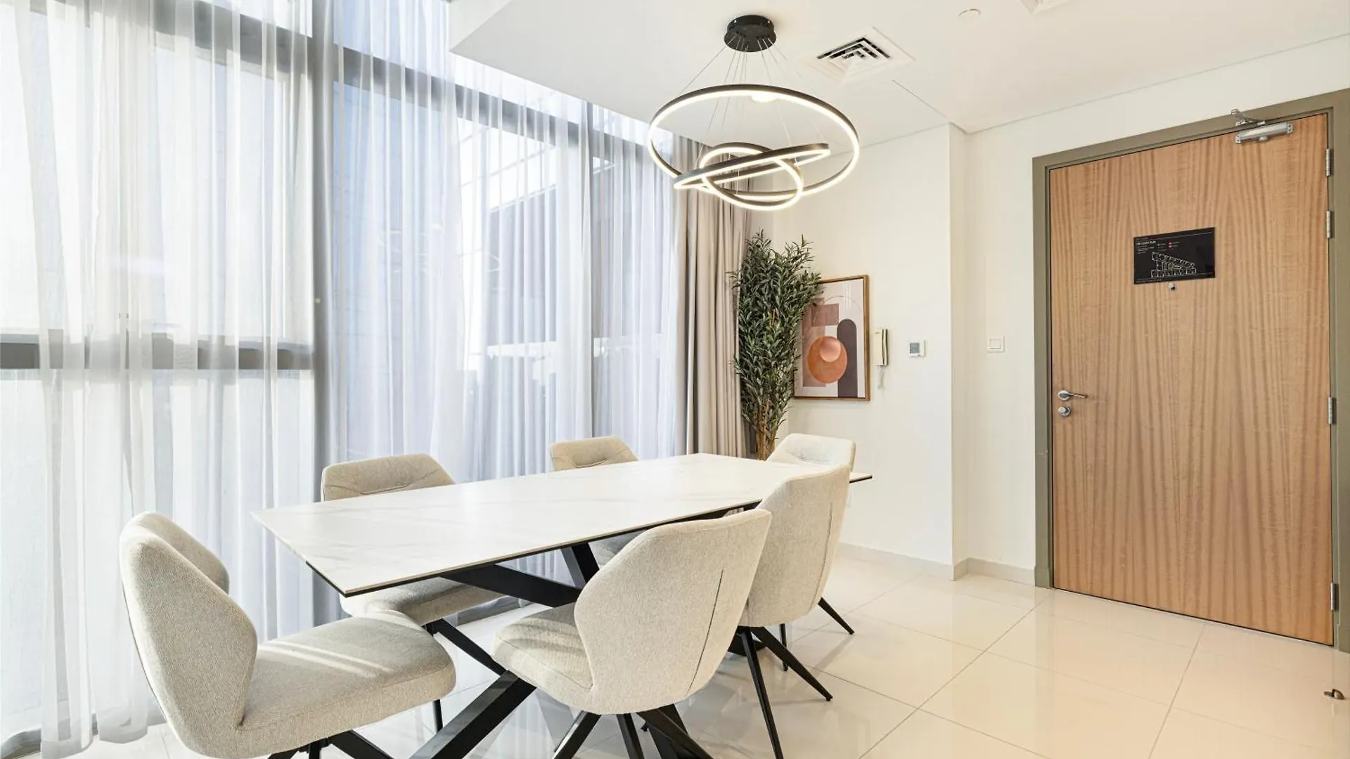 Luxe 2Br With Burj Khalifa View & Infinity Pool Apartment Dubai